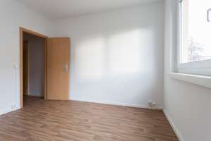 !AUFGEPASST! 3-Raum-Whg. in Hutholz zum Wohlfühlen! – Friedrich-Viertel-Str. 122, 9123 Hutholz, Chemnitz – Vorschaubild 4