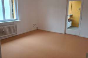 2-Zimmer-Wohnung, Balkon, EBK in Berlin- Spandau