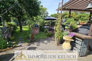 Preis deutlich reduziert-Sehr großes Haus mit traumhaftschönen + großen Garten + Dachterrasse !!! – Die vollständige Adresse der Immobilie erhältst du vom Anbieter., 28239 Ohlenhof, Bremen – Vorschaubild 16
