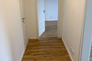 Kernsanierte 3-Zimmer-Wohnung mit Einbauküche