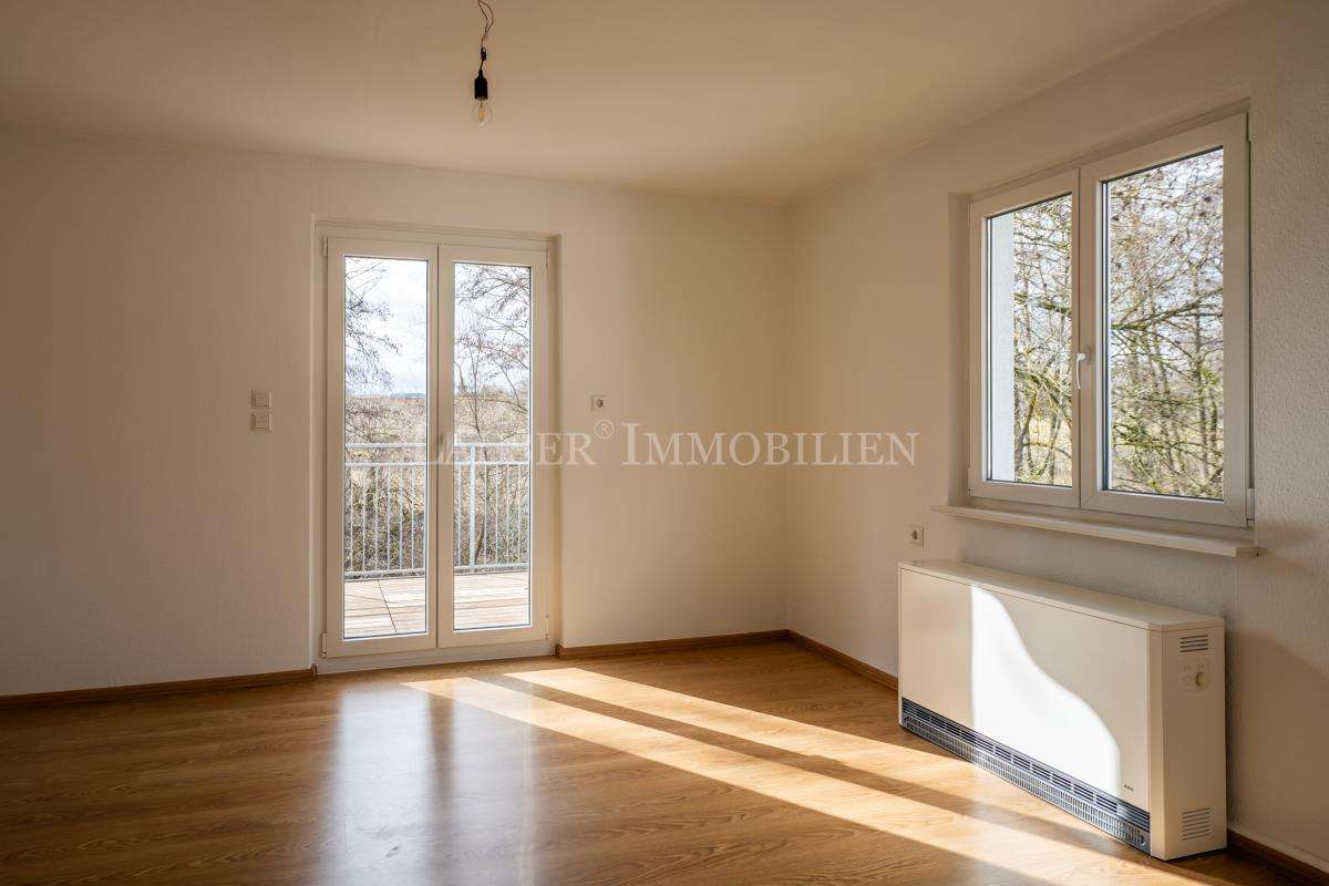 Schöne 4-Zimmer-Whg. mit Balkon in idyllischer Ortsrandlage von S-Möhringen - Photo 2