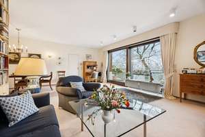 Großzügige 5-Zimmer-Wohnung mit Panoramablick in Bredeney