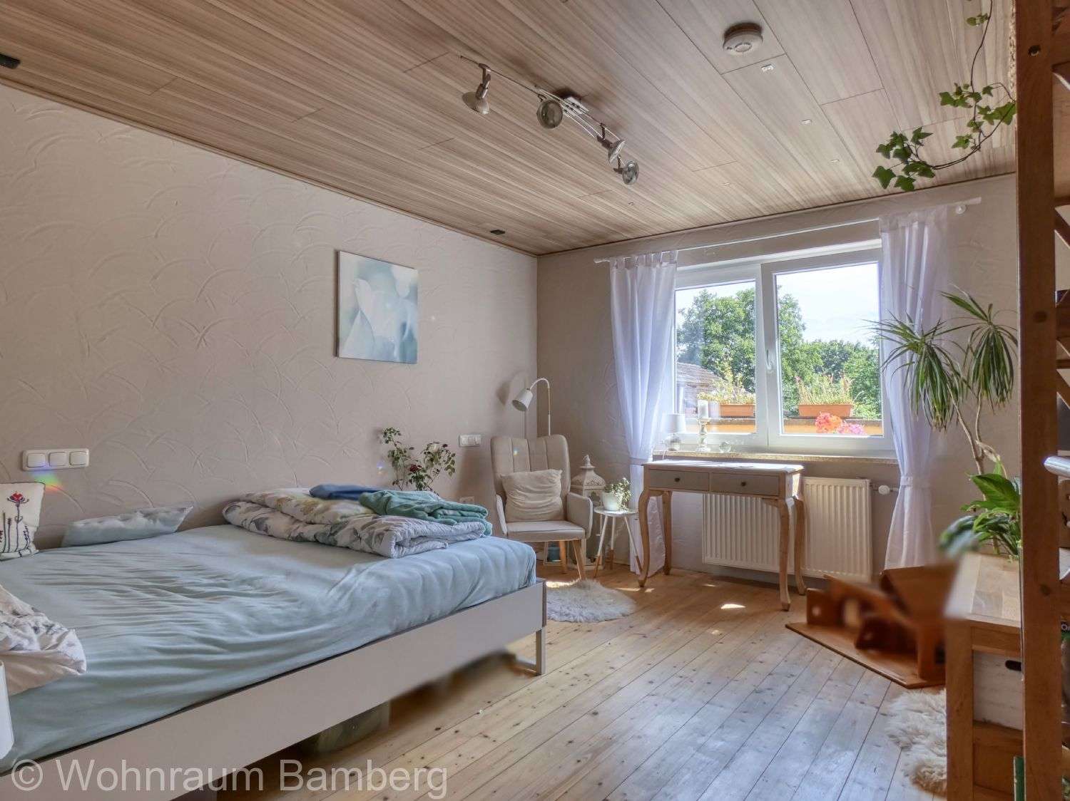 Immobilie in Memmelsdorf - Umfangreich saniertes Wohnhaus mit ca. 260 m² Wohnfläche in ruhiger Ortsrandlage - Memmelsdorf - OT - Bild 13