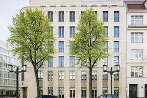 3-Zimmer-Neubauwohnung mit offenem Wohnkonzept und großer Süd-Terrasse zum Innenhof – Weimarer Straße 1, 10625 Charlottenburg, Berlin – Vorschaubild 2
