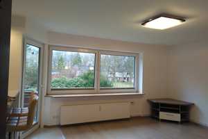 Modernisierte 2-Raum-Wohnung mit Balkon und EBK in Hamburg-Langenhorn – Samlandweg 80, 22415 Hamburg – Vorschaubild 7