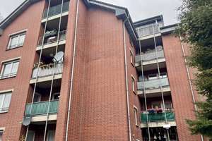 Charmante 2-Zimmer-Dachgeschosswohnung mit Aufzug & eigenem Stellplatz – Die vollständige Adresse der Immobilie erhältst du vom Anbieter., 41236 Rheydt, Mönchengladbach – Vorschaubild 1