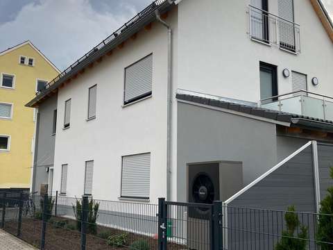 Moderne 2 ZKB ErdgeschossWohnung sale mit EBK sowie Garten/-mitnutzung