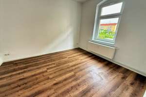 Ihr neues Zuhause: Helle 2-Raumwohnung mit Balkon – 39112 Sudenburg, Magdeburg – Vorschaubild 3