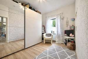 Charmante Maisonettewohnung mit viel Licht und Wohnkomfort – Die vollständige Adresse der Immobilie erhältst du vom Anbieter., 56070 Wallersheim, Koblenz – Vorschaubild 8