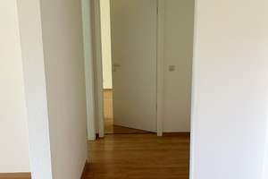 °Schön Wohnen in Johannstadt° helle 2 Zimmer mit Balkon, renoviert mit Laminat + Wannenbad + Aufzug – 1307 Johannstadt-Süd, Dresden – Vorschaubild 9