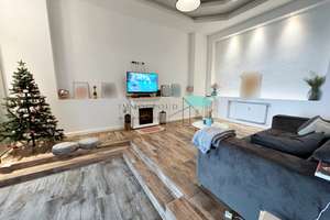 Außergewöhnliches Loft in ehemaligem Kino – Kreatives Wohnen in Bad Cannstatt – Die vollständige Adresse der Immobilie erhältst du vom Anbieter., 70372 Seelberg, Stuttgart – Vorschaubild 2