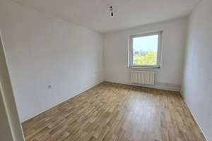 Wohnung mit neuen Böden in Lierenfeld – Posener Str. 15, 40231 Eller, Düsseldorf – Vorschaubild 5
