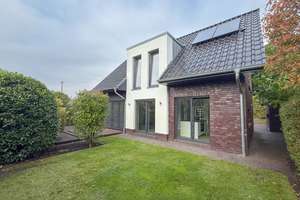 Meppen Versen: Junges und exklusives Einfamilienhaus zu verkaufen! – Die vollständige Adresse der Immobilie erhältst du vom Anbieter., 49716 Meppen – Vorschaubild 4