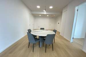 NEUBAU FOUR: exklusive 3 Zimmer-Wohnung mit tollem Ausblick und Loggia – Die vollständige Adresse der Immobilie erhältst du vom Anbieter., 60311 Innenstadt, Frankfurt am Main – Vorschaubild 17