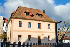 Charakterstarkes Wohnhaus mit Geschichte – ehemaliges Gemeindehaus, sofort einziehen – Die vollständige Adresse der Immobilie erhältst du vom Anbieter., 92281 Königstein – Vorschaubild 3