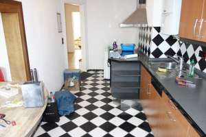 EXKLUSIV AM LESSINGPLATZ HELL + RUHIG RENOVIERT INKL. EINBAUKÜCHE LAMINAT DUSCHBAD 5. ETAGE/OBERBILK – Lessingstraße 61, 40227 Oberbilk, Düsseldorf – Vorschaubild 7