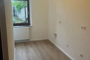 Saniertes - 1- Zimmer Appartement mit ebenerdiger Dusche, direkt vom Eigentümer – Markenstr 30, 40227 Oberbilk, Düsseldorf – Vorschaubild 3
