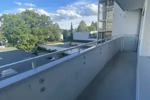 * Laim * 3-Zimmer Wohnung mit offener Küche * EBK * Duschbad * Balkon * Parkett * – Fürstenrieder Str. 35, 80686 München – Vorschaubild 2