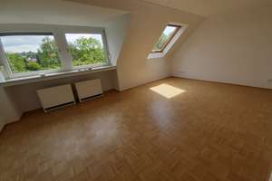 helle Dachgeschosswohnung =MIT VIDEORUNDGANG= – Stubertal 61, 45149 Haarzopf, Essen – Vorschaubild 3