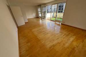 3 Zimmer Balkon 2 Bäder viel Licht viel Raum – Die vollständige Adresse der Immobilie erhältst du vom Anbieter., 70374 Oberer Schlossgarten, Stuttgart – Vorschaubild 3