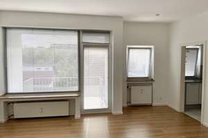 1-Zimmer Wohnung mit Küche & Balkon - ab 01.08.26 – Die vollständige Adresse der Immobilie erhältst du vom Anbieter., 50858 Weiden, Köln – Vorschaubild 3