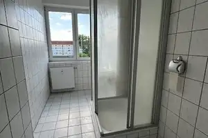 3 ZIMMER WOHNUNG IN DER JOHANNESVORSTADT... – Friedrich-Engels-Straße 14, 99086 Erfurt – Vorschaubild 3