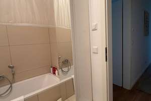 Helle Souterrain Wohnung am Phoenixsee  – Die vollständige Adresse der Immobilie erhältst du vom Anbieter., 44269 Schüren, Dortmund – Vorschaubild 14