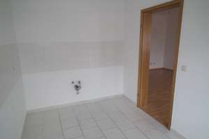 Helle 2-Zimmer Wohnung mit Laminat/ Balkon und PKW-Stellplatz zu verkaufen!! – Limbacher Straße 32, 9247 Röhrsdorf, Chemnitz – Vorschaubild 12