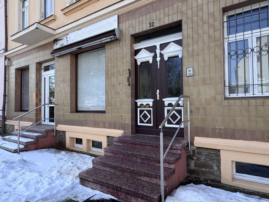 Immobilie in Freiberg - Ihr neues Investment: Mehrfamilienhaus mit Entwicklungschancen - Bild 1