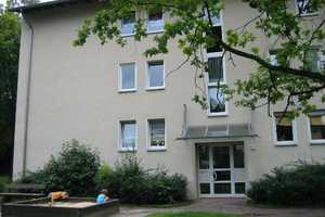 großzügige 3-Zimmer-Wohnung mit Balkon – Finkenstr. 34, 44869 Bochum – Vorschaubild 1