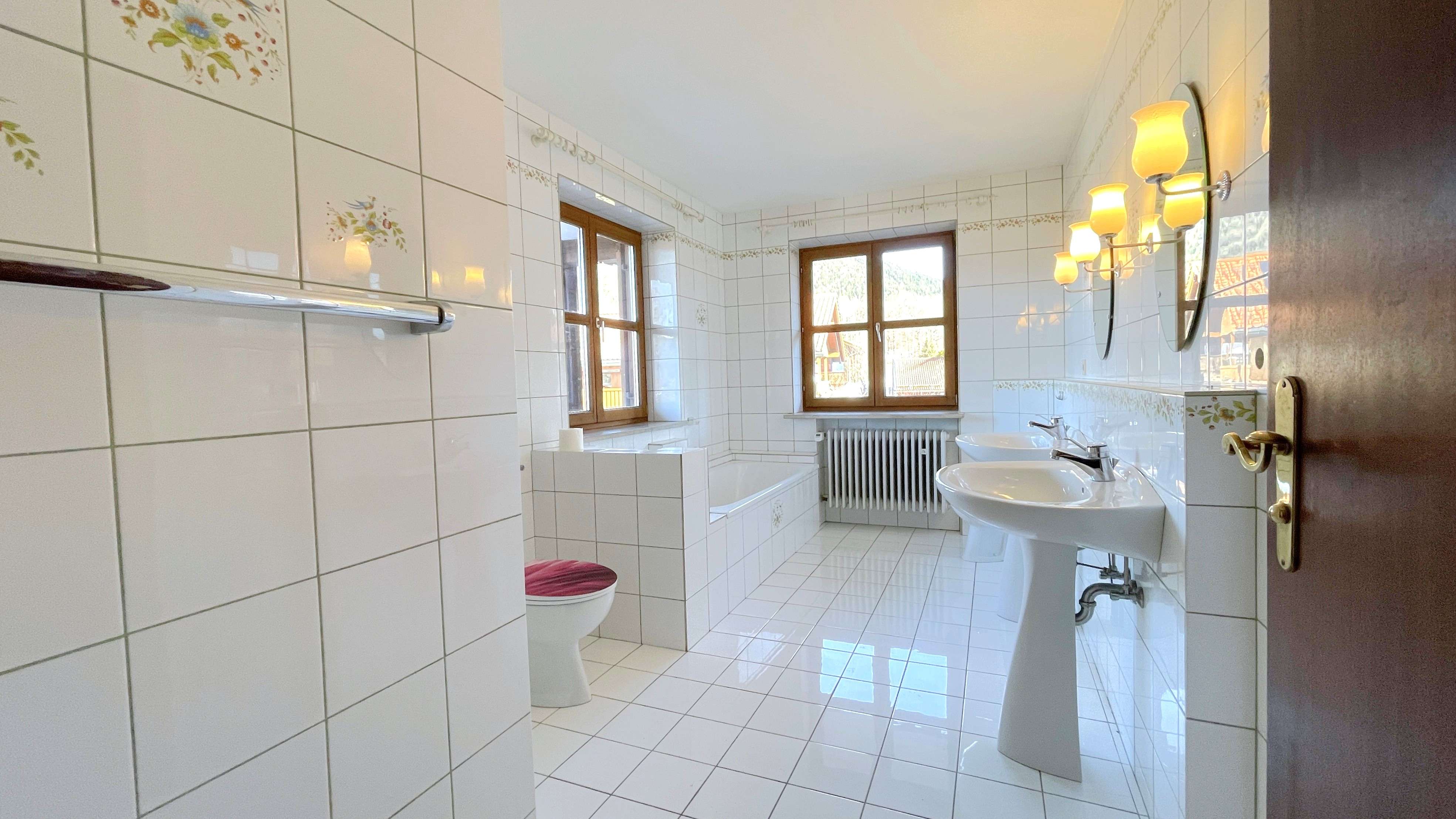 Immobilie in Lenggries - Großzügige Landhaus-Doppelhaushälfte in sehr guter und ruhiger Lage von Lenggries - Bild 16