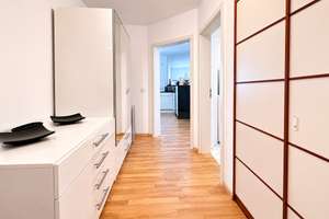 Urban wohnen, ruhig leben: 3-Zi-Wohnung mit Balkonen + Stellplätzen zwischen Isar und Kolumbusplatz – Die vollständige Adresse der Immobilie erhältst du vom Anbieter., 81543 Untere Au, München – Vorschaubild 8