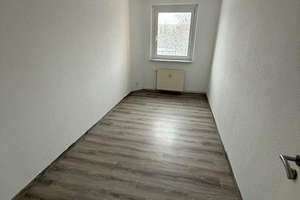 4-Raum Wohnung im 3. OG mit Balkon und Wannenbad OPTIONAL Bodenbelag neu – Züricher Straße 11, 6128 Südstadt, Halle (Saale) – Vorschaubild 8