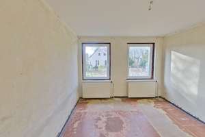 Haus mit Potenzial: 6 Zimmer, großer Garten und ruhige Lage in Bornim – Die vollständige Adresse der Immobilie erhältst du vom Anbieter., 14469 Bornim, Potsdam – Vorschaubild 10