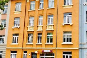 Geräumige 4 Zimmer Wohnung mit großzügigem Balkon und Kamin in guter Lage