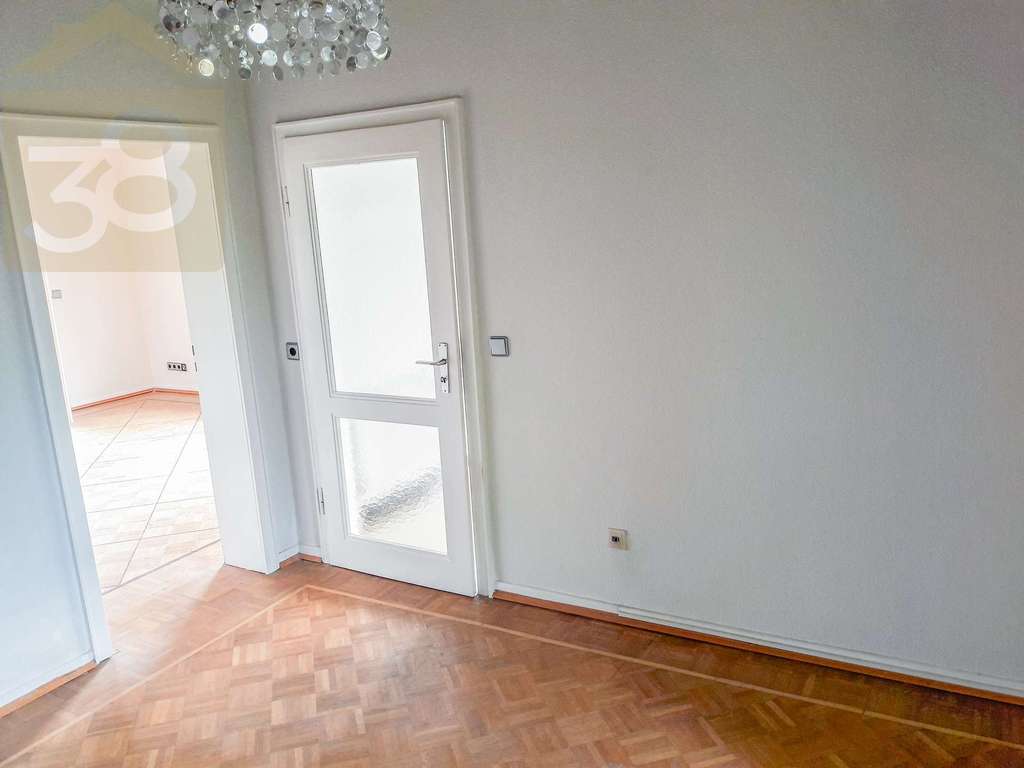 Immobilie in Wittingen - Großzügiges Zweifamilienhaus mit Garten und Kapitalanlagepotenzial in Wittingen! - Bild 4