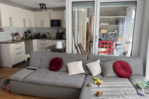 Helle 4-Zimmer-Wohnung mit Balkon in Stuttgart – Die vollständige Adresse der Immobilie erhältst du vom Anbieter., 70193 Hölderlinplatz, Stuttgart – Vorschaubild 3