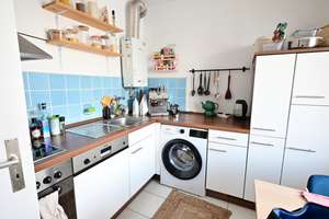 Helle 2- ZImmer Wohnung mit Balkon !! Ab 01.11.2026!!