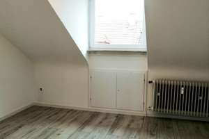 Gepflegte 2-Raum-Wohnung mit Balkon und Einbauküche in Pforzheim – Kronprinzenstr. 33, 75177 Nordstadt, Pforzheim – Vorschaubild 3