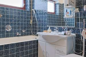 Property thumbnail 7