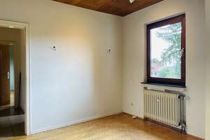 Bungalow mit großem Grundstück am Ortsrand von Hofgeismar-Friedrichsdorf – Die vollständige Adresse der Immobilie erhältst du vom Anbieter., 34369 Hofgeismar – Vorschaubild 8