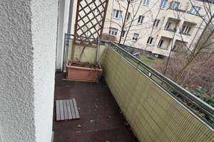 Stilvolles Wohnen im grünen Karlshorst mit zwei Balkonen & Stellplatz – Rolandseck 1 a, 10318 Karlshorst, Berlin – Vorschaubild 5