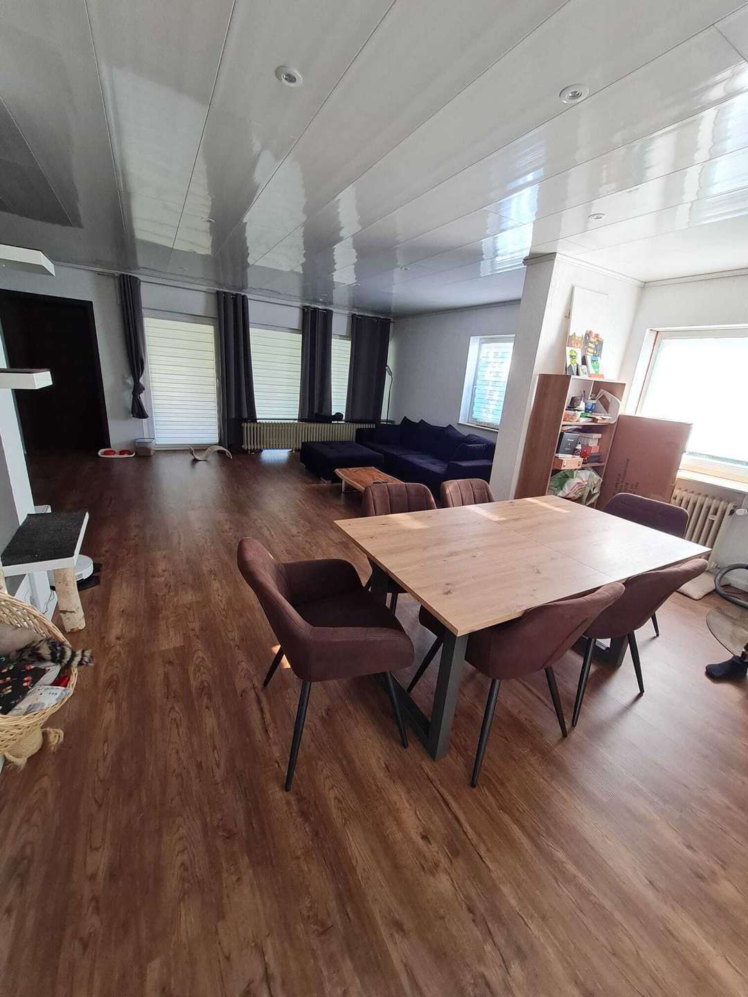 Immobilie in Keltern - großes Haus mit 3 Einheiten mit weitläufigem Grundstück und zahlreichen Nutzungsmöglichkeiten - Bild 8