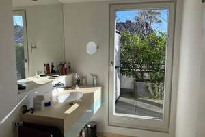 Lichtdurchflutetes Penthouse mit drei Dachterrassen  – Portiastr. xx, 81545 Harlaching, München – Vorschaubild 9