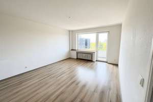 Über den Dächern von Fischeln! Familienwohnung mit Balkon! – Remscheider Straße 14, 47807 Fischeln, Krefeld – Vorschaubild 3