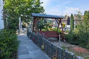 Modernisiertes EFH mit Einliegerwohnung, aufwändiger Gartenanlage und Fernsicht in Ruhelage! – Die vollständige Adresse der Immobilie erhältst du vom Anbieter., 65232 Taunusstein – Vorschaubild 11