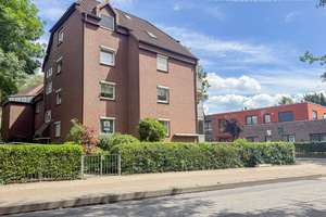 Attraktive Eigentumswohnung im Hochparterre
mit Balkon und Garage – Die vollständige Adresse der Immobilie erhältst du vom Anbieter., 22177 Bramfeld, Hamburg – Vorschaubild 3
