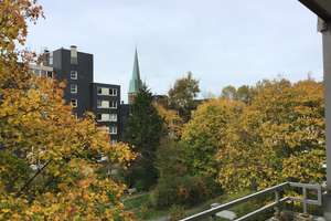 Endlich Zuhause: praktische 3-Zimmer-Wohnung mit Balkon zur Hofseite (WBS erforderlich)! – Käthe-Kollwitz-Straße 3, 45276 Steele, Essen – Vorschaubild 2