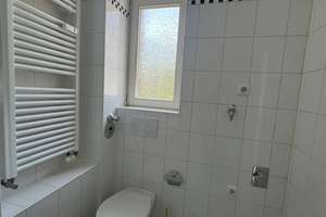 Gepflegte 3-Zimmer-Wohnung mit Balkon im 2. OG in Wiesbaden – Schiersteinerstr. 25, 65187 Rheingauviertel / Hollerborn, Wiesbaden – Vorschaubild 13