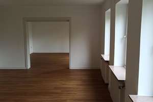 Wohnhaus am grünen Stadtrand von Paderborn – Husarenstraße 37, 33104 Schloß Neuhaus, Paderborn – Vorschaubild 2